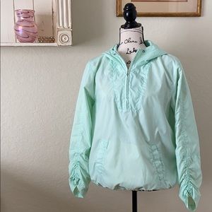 🌸Gap windbreaker.